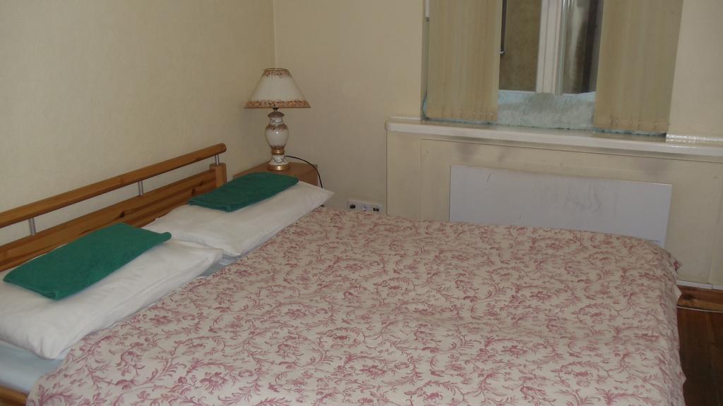 Dome Pearl Hostel Riga Rum bild